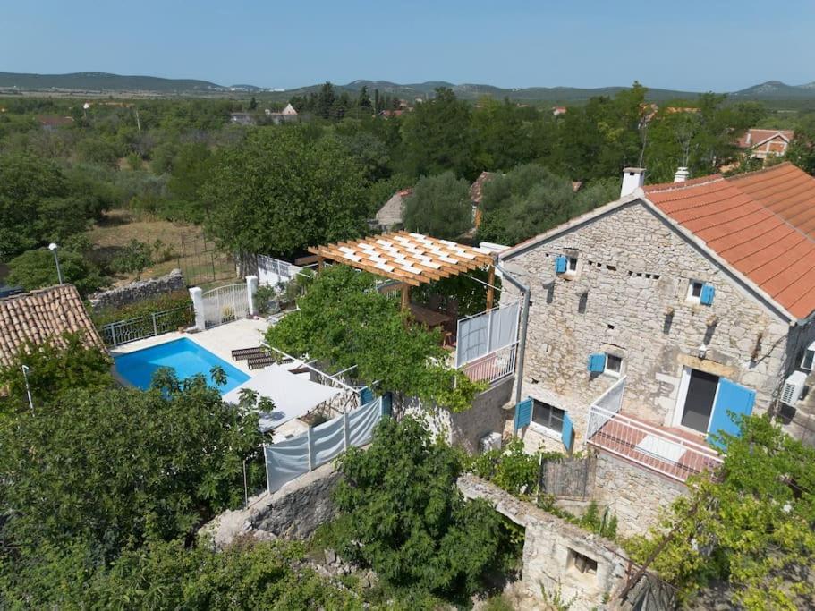 Stone House Kula Milica Villa Mala Cista Exterior foto
