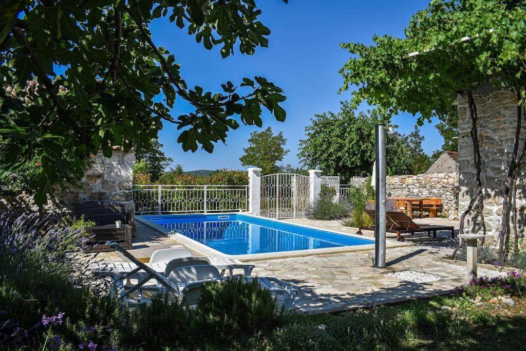 Stone House Kula Milica Villa Mala Cista Exterior foto